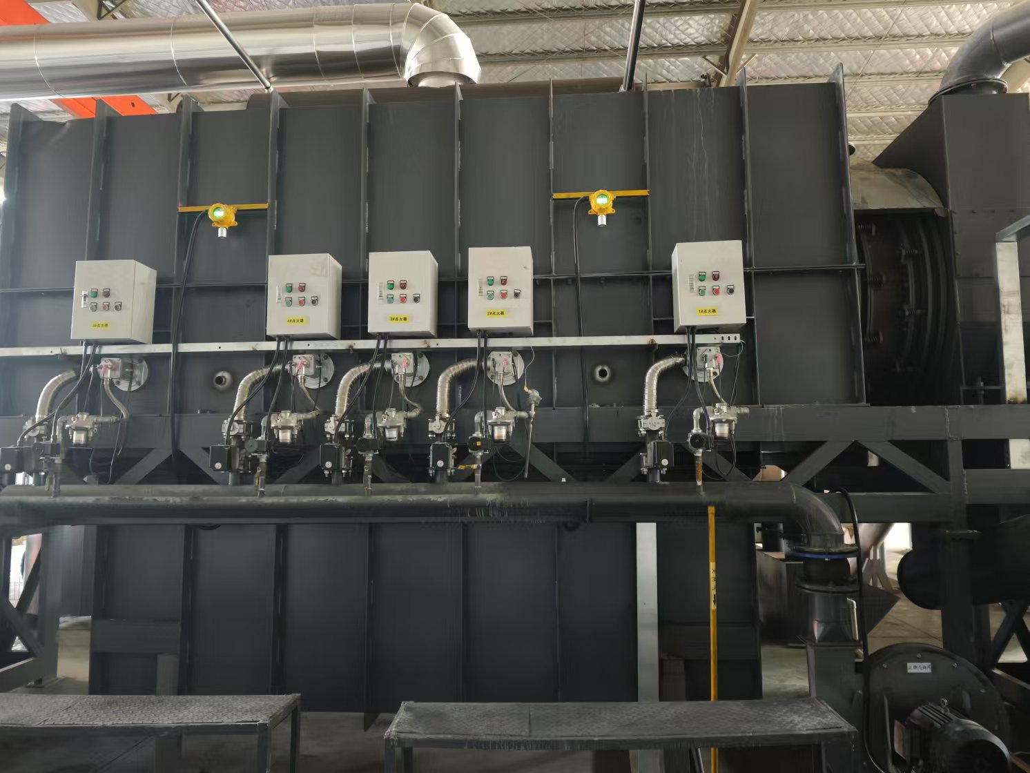 連續式炭化爐,30分鐘從原料到高品質炭粉